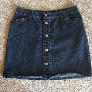 Calvin Klein Jean Skirt  Size 10